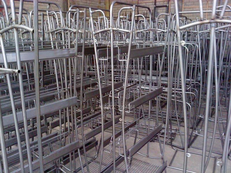 Fabricación de Estantería Metálica