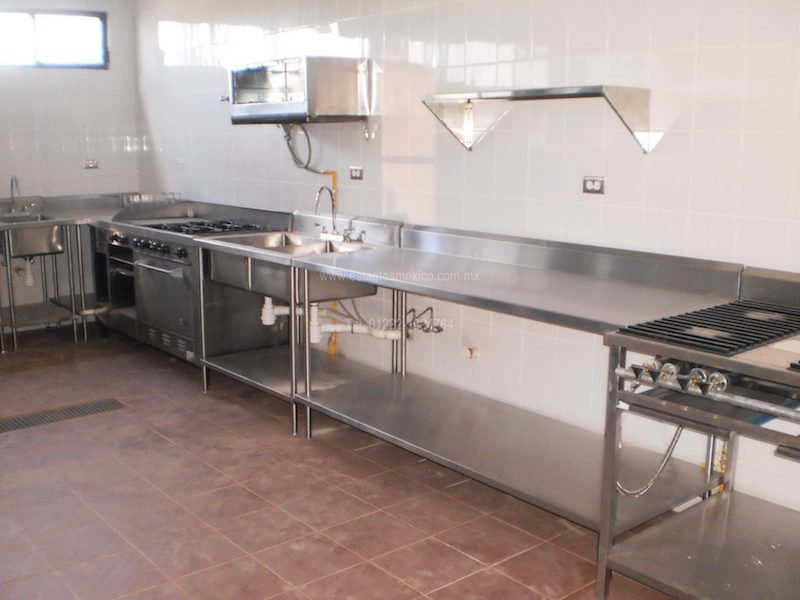 Fabricación de Estantería Metálica